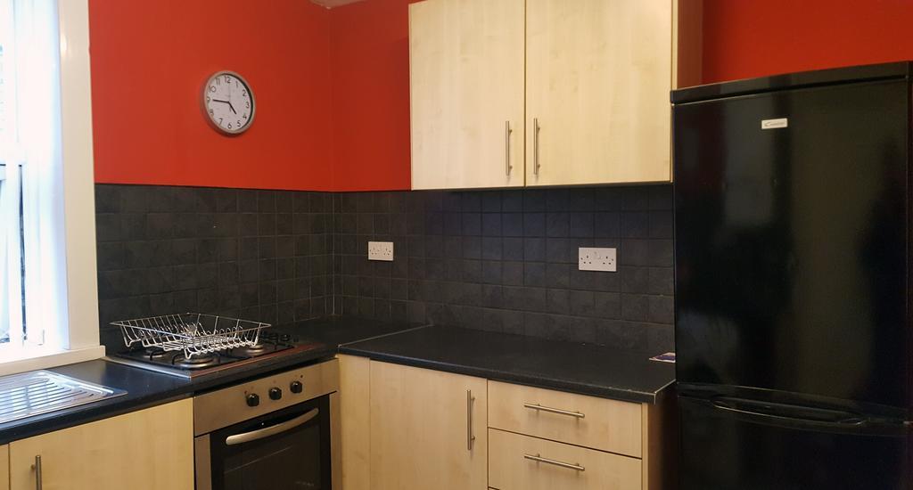 Blackpoolholidaylets Charles Street Villa Bagian luar foto