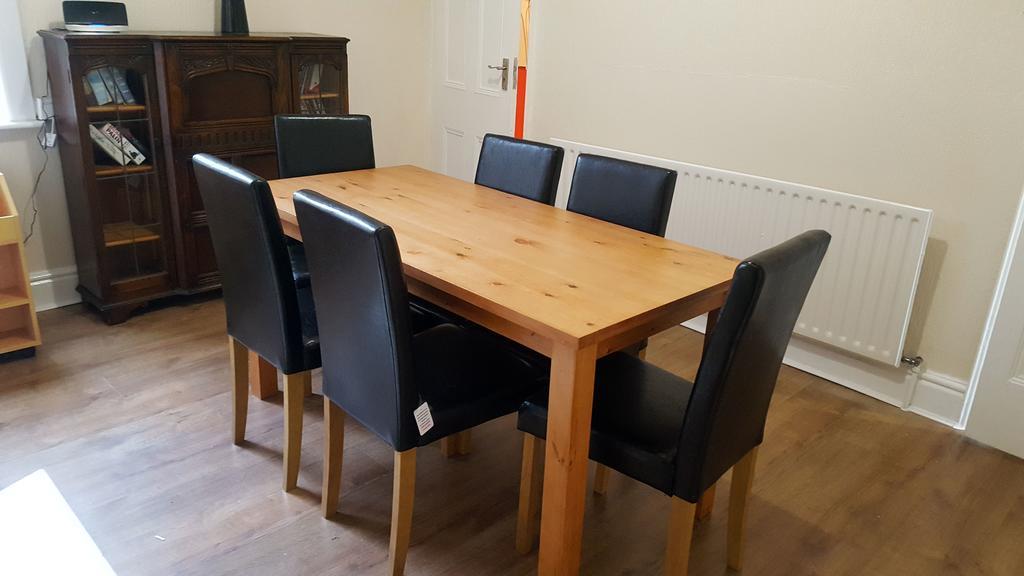 Blackpoolholidaylets Charles Street Villa Bagian luar foto